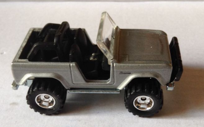 Ford Bronco Jeep 1967 - Hot Wheels toy car collectible - Main Image 2