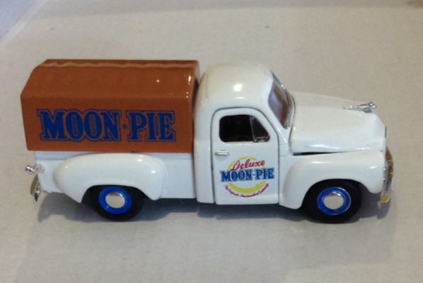 Camioneta Studebaker - Cast Line Inc toy car collectible - Main Image 2