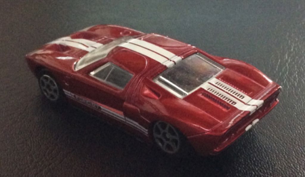 Ford GT40  toy car collectible - Main Image 2