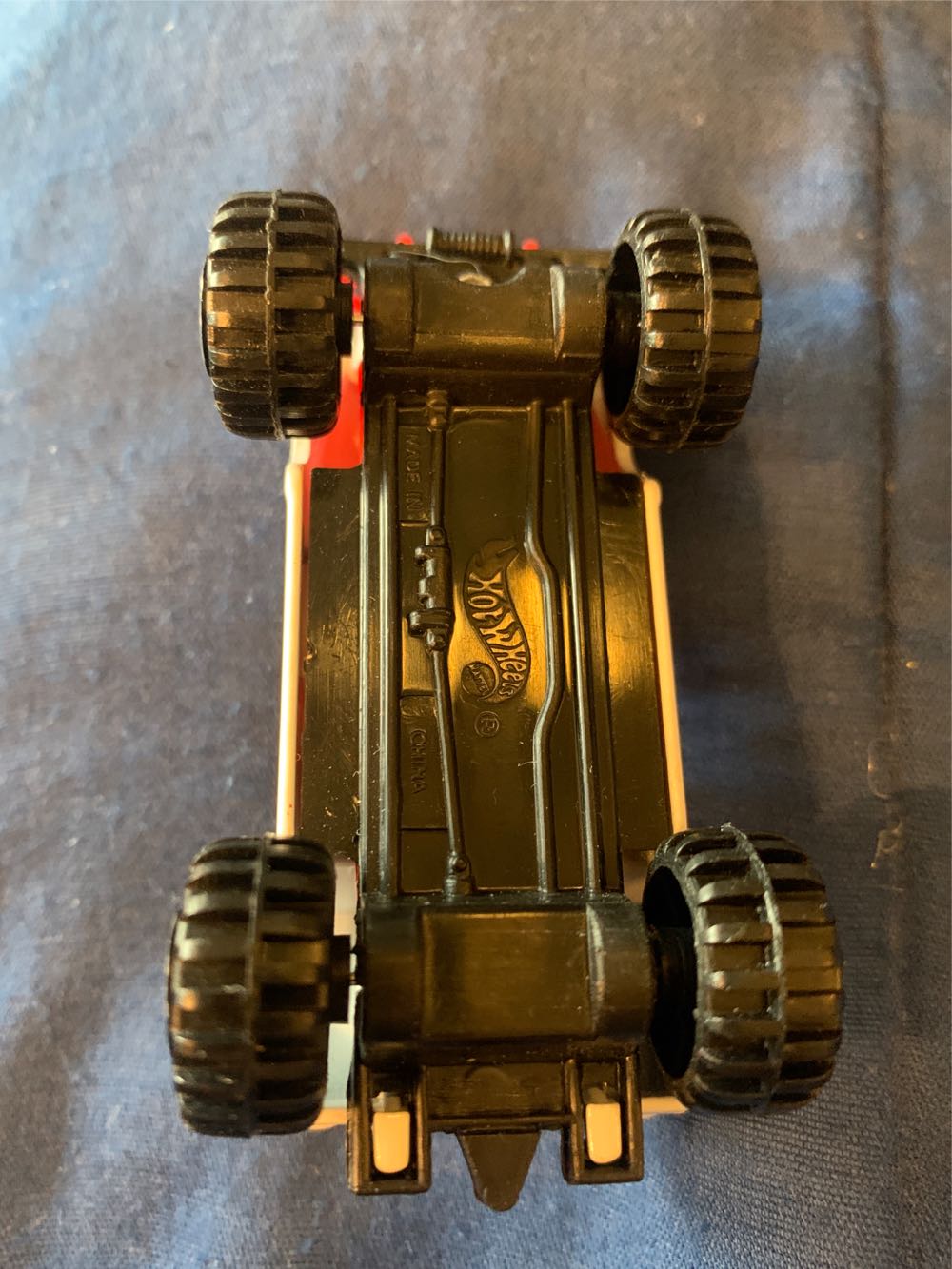 Action Pack Surf Patrol - 1997 Action Pack toy car collectible - Main Image 4