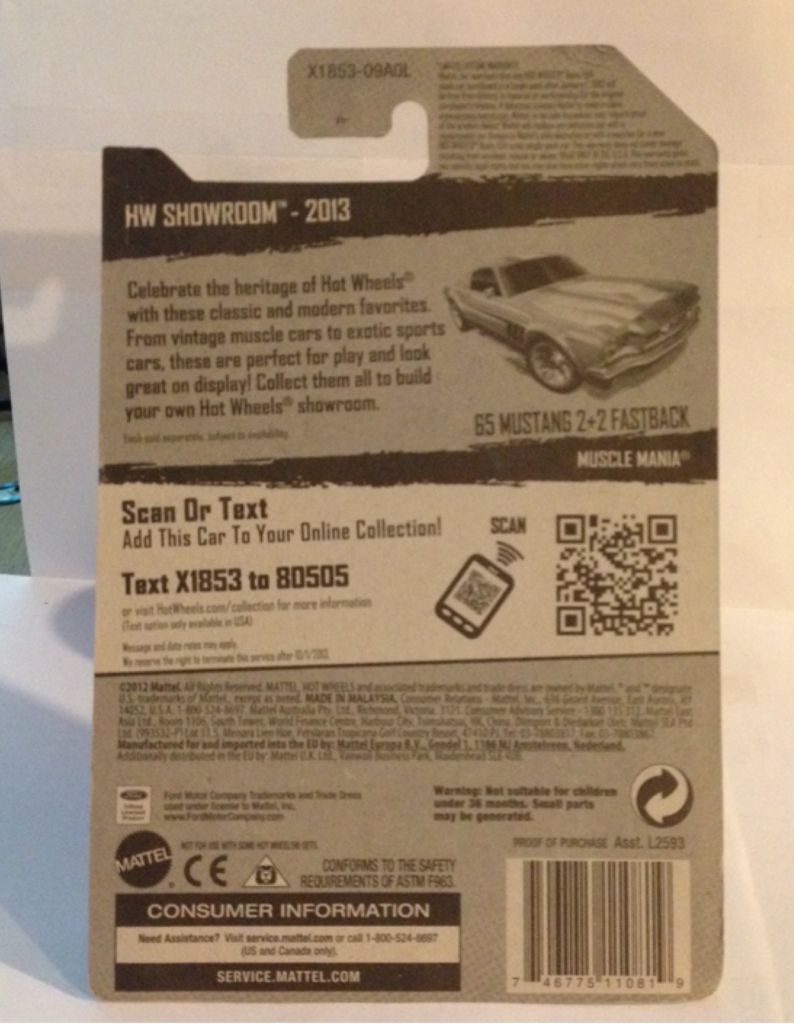 13 Hot Wheels - HW Showroom Muscle toy car collectible - Main Image 2