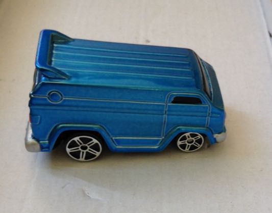 Camioneta Van Vantasy Azul Electrico - Maisto toy car collectible - Main Image 2