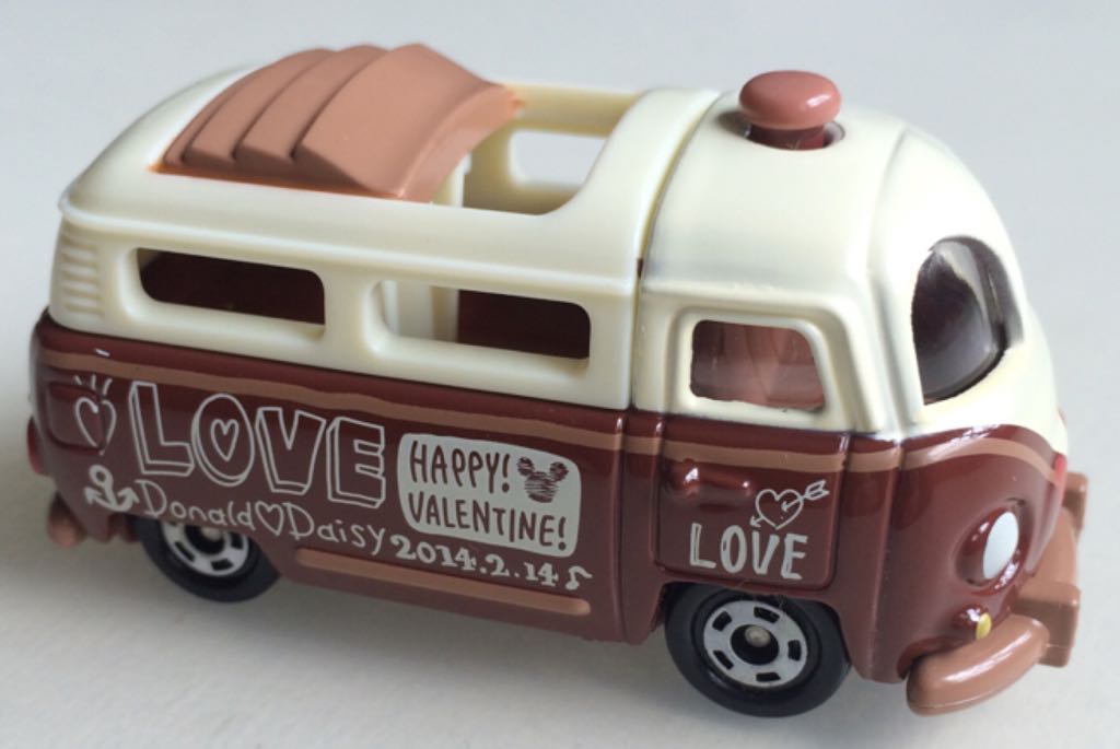 Worm’ Happy Valentine Day - Disney Motors toy car collectible - Main Image 2