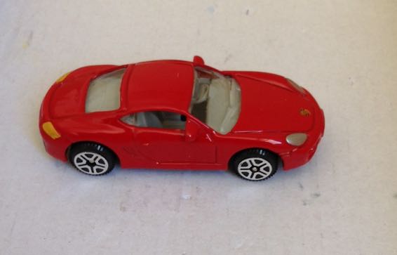 2008 Porsche Cayman S Rojo - Maisto toy car collectible - Main Image 2