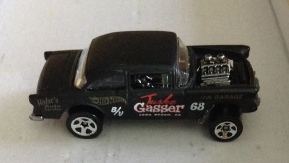 Chevy Negro Motor Expuesto - Hot Wheels toy car collectible - Main Image 2