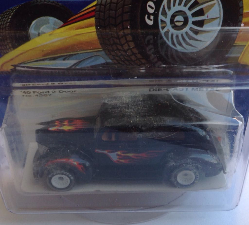 ‘40’s Ford 2-Door - Real Riders toy car collectible - Main Image 2