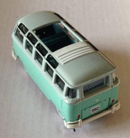 1962 Volkswagen Microbus Combi Delux - Cast Line Inc toy car collectible - Main Image 2