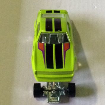 Mustang Rooster Verde - Hot Wheels toy car collectible - Main Image 1