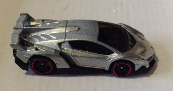 Lamborgini Veneno Gray - Hot Wheels toy car collectible - Main Image 2