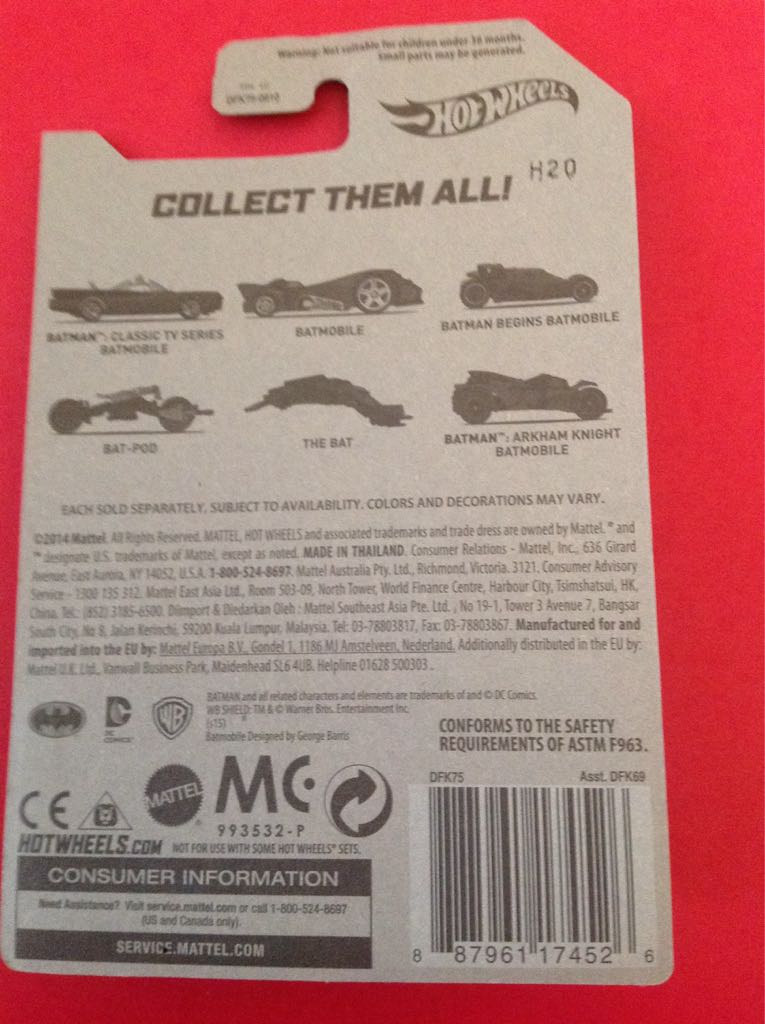 Bat-pod - The Dark Knight toy car collectible - Main Image 2