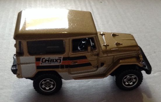 1968 Toyota Land Crusier Fj40 - Hot Wheels toy car collectible - Main Image 2