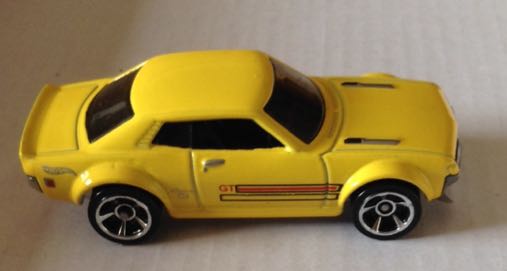 1970 Toyota Celica Amarillo - Hot Wheels toy car collectible - Main Image 2