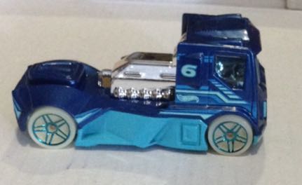Renen Rig Azul - Hot Wheels toy car collectible - Main Image 2