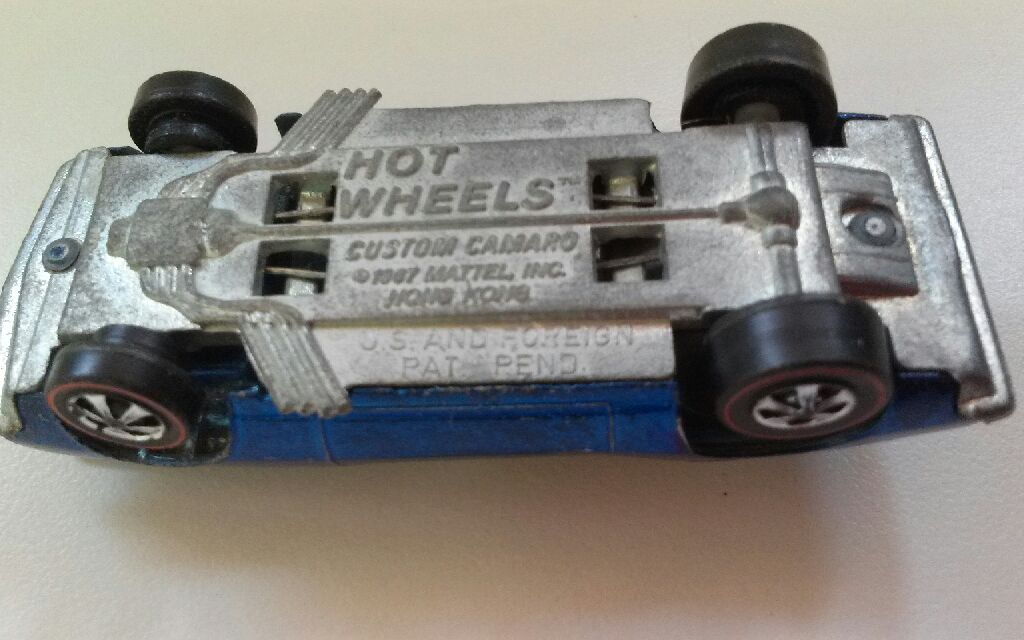 camaro blue black roof 225 ok  toy car collectible - Main Image 2