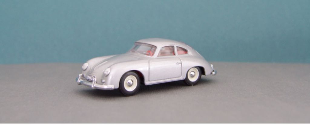 1957 GMC Stepside Verde Oscuro