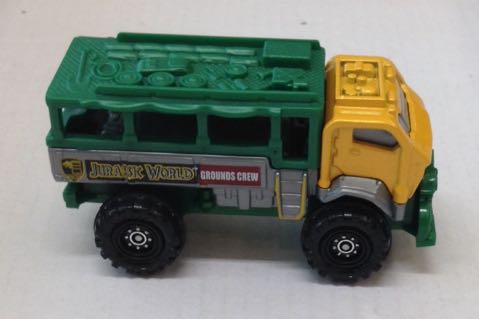 Travel Tracker Jurassic World - Matchbox toy car collectible - Main Image 2