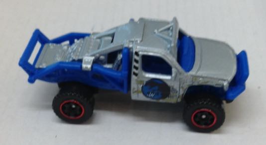 Rock Shocker Gris Jurassic World - Matchbox toy car collectible - Main Image 2