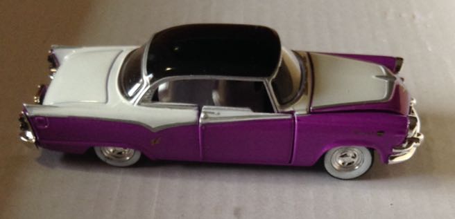 1955 Dodge Royal Lancer Morado Y Blanco  - M2 Machines toy car collectible - Main Image 2