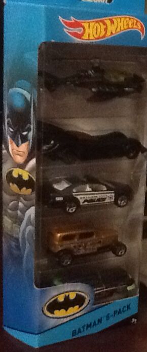 Batman - 2015 - HW City - Batman toy car collectible - Main Image 2