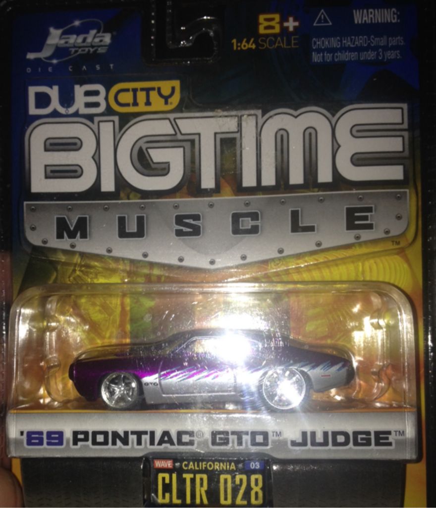 Dub City 69 Pontiac Gto Judge  toy car collectible - Main Image 1