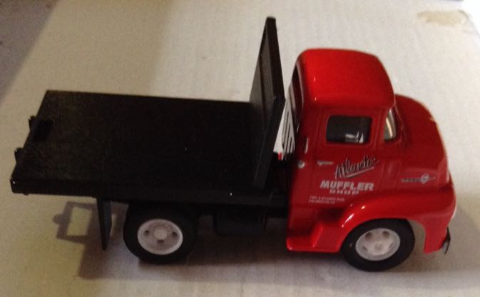 Camion Plataforma 1956 Ford Coe Rojo - Castline Inc toy car collectible - Main Image 2
