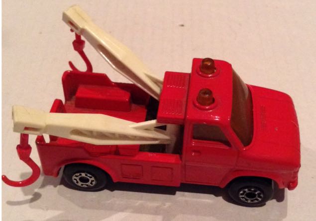 Grua Wrek Truck Bomberos Doble Gancho - Machtbox toy car collectible - Main Image 2