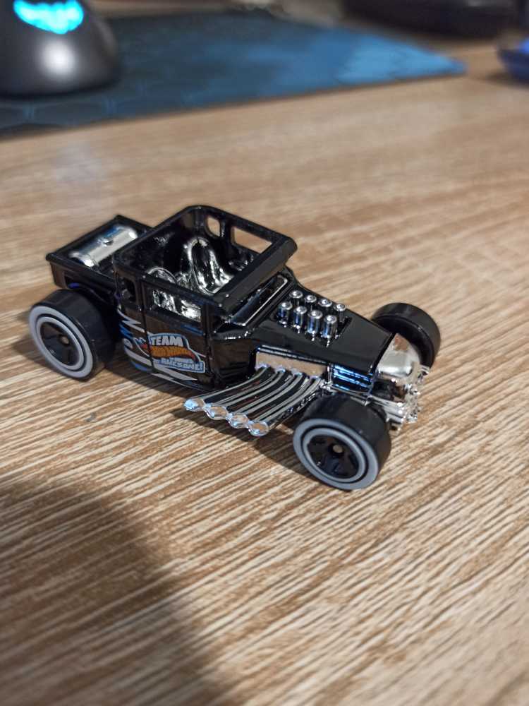 Bone Shaker (Loose) - Hot Wheels Dream Garage toy car collectible - Main Image 2