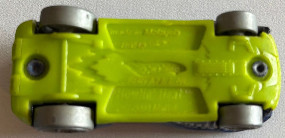 Howlin Heat  toy car collectible - Main Image 4