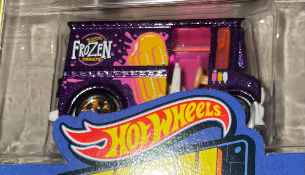 Bread Box  toy car collectible - Main Image 2