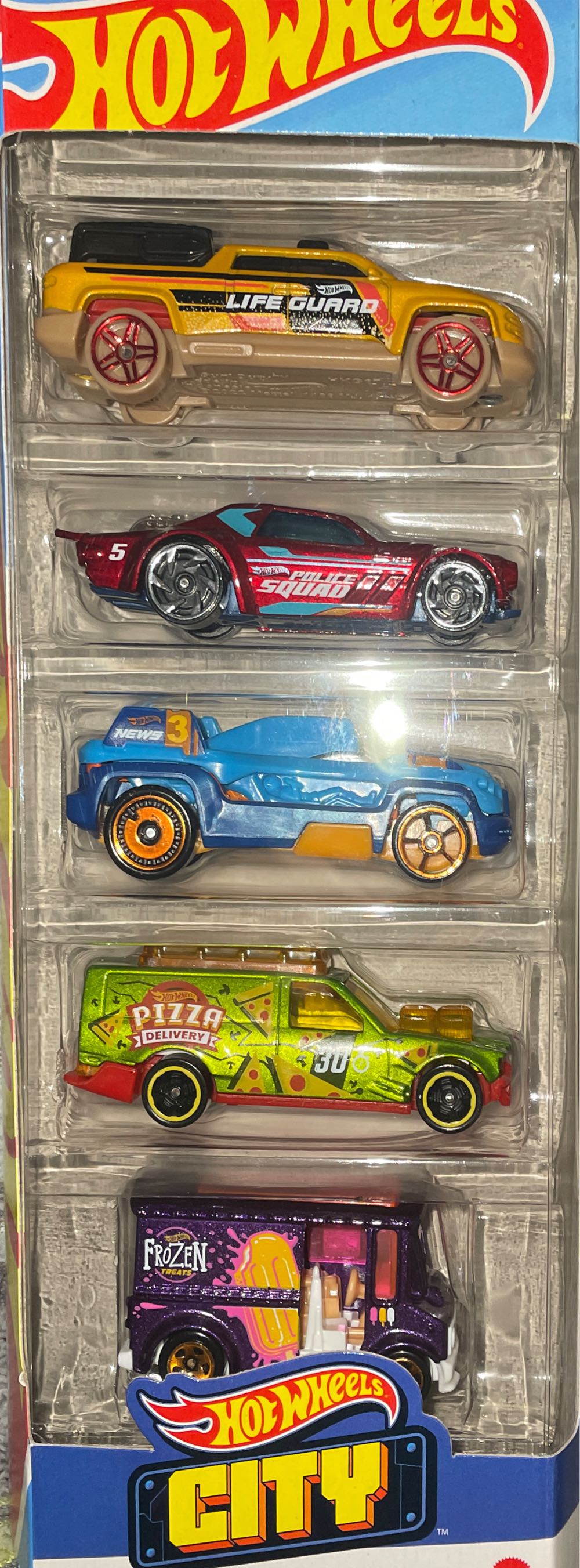 Bread Box  toy car collectible - Main Image 3