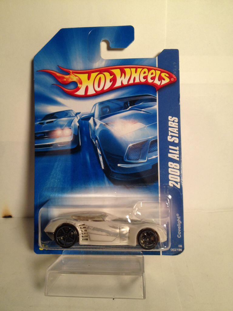 14 Hot Wheels