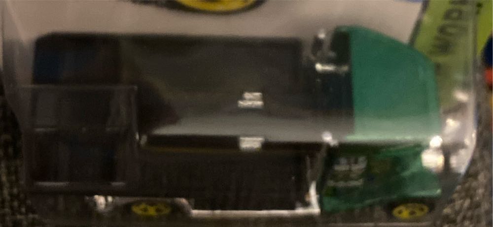 Fast-Bed Hauler - ’15 HW Workshop toy car collectible - Main Image 4