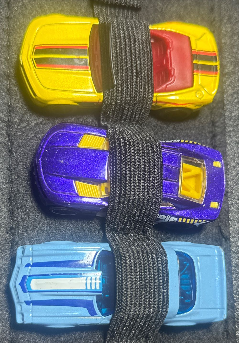 Chevy Camaro 2011 - Track Builder toy car collectible - Main Image 2