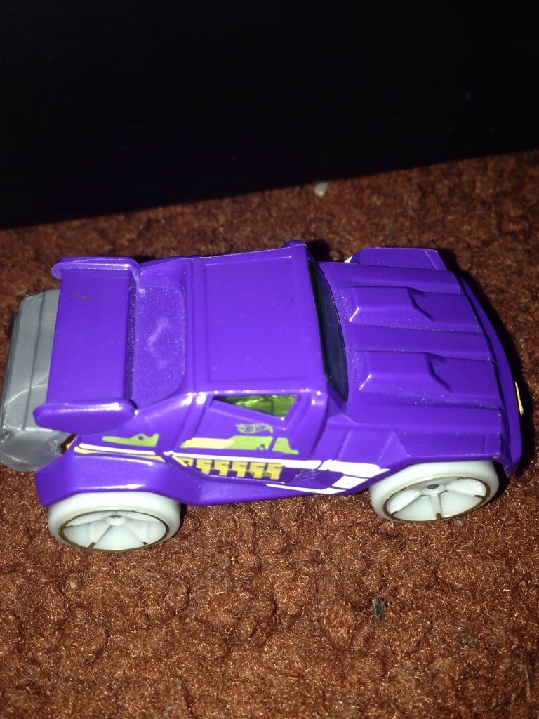 RD-05 - Mystery Models Series 1 toy car collectible - Main Image 1
