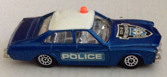 Buick Regal - Metropolis Police Car - Superman - Corgi Juniors toy car collectible - Main Image 2