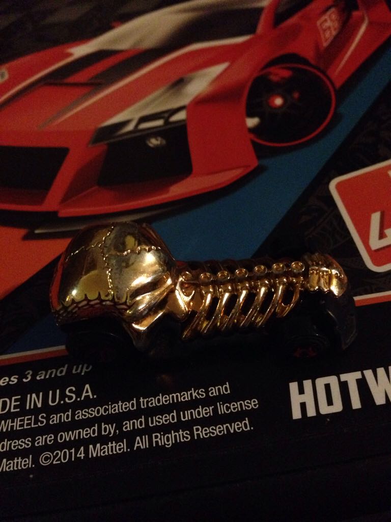 Skull Crusher  toy car collectible - Main Image 1