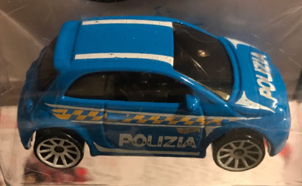Fiat 500 - HW City toy car collectible - Main Image 2