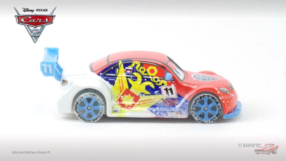 Vitaly Petrov - (2015 - Cars 2015) ICE RACERS (17) toy car collectible - Main Image 3