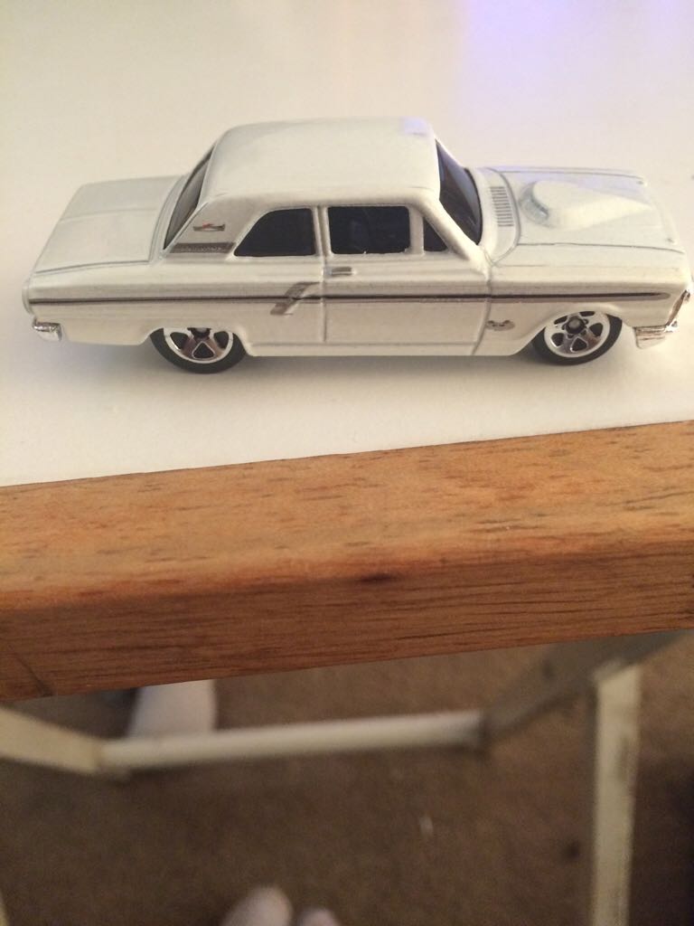 Ford Thunderbolt - 2010 HW Hot Auction toy car collectible - Main Image 2