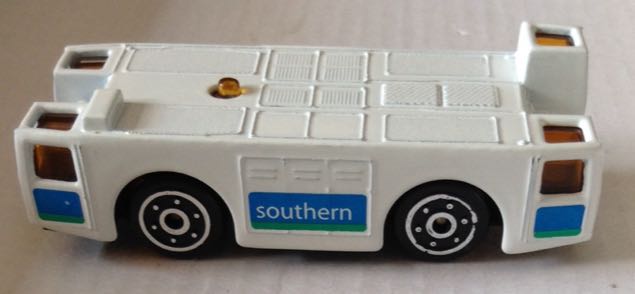 Plataforma Aerea Southern - China toy car collectible - Main Image 2