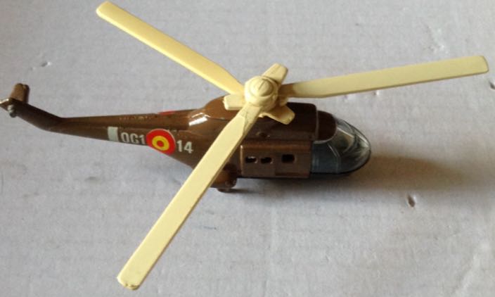 Helicoptero Español Militar - Gusval toy car collectible - Main Image 2