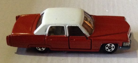 Cadillac 1981 Cafe Con Toldo Blanco - Tomica toy car collectible - Main Image 2