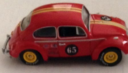 Volkswagen Sedan Rojo - Johnny Lightning toy car collectible - Main Image 2
