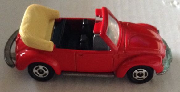 Volkswagen Sedan Convertible Rojo - Tomica toy car collectible - Main Image 2