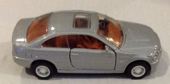 Bmw 325 M3 Gris - Majorette toy car collectible - Main Image 2