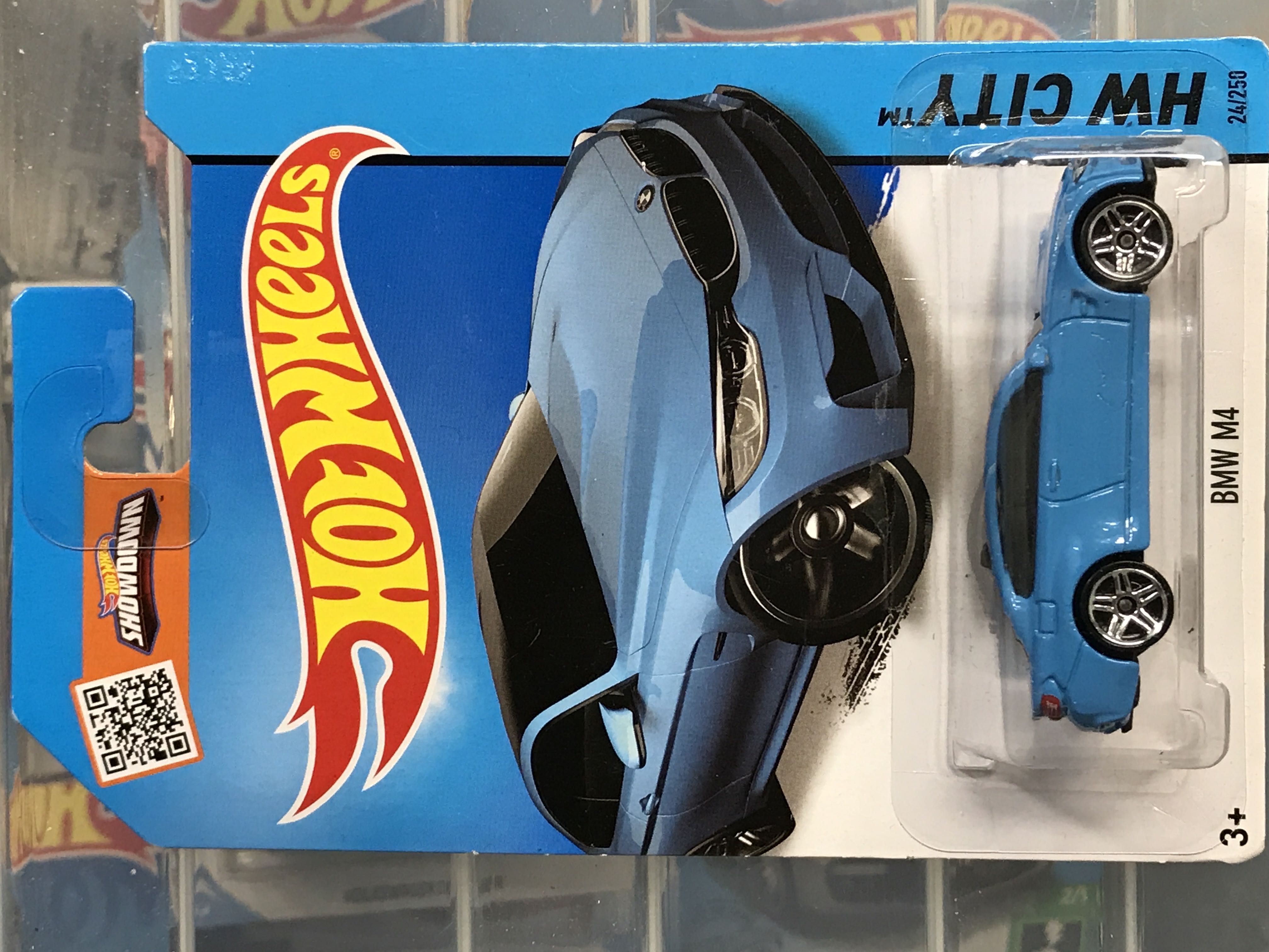 BMW M4 - ’15 HW City toy car collectible - Main Image 3