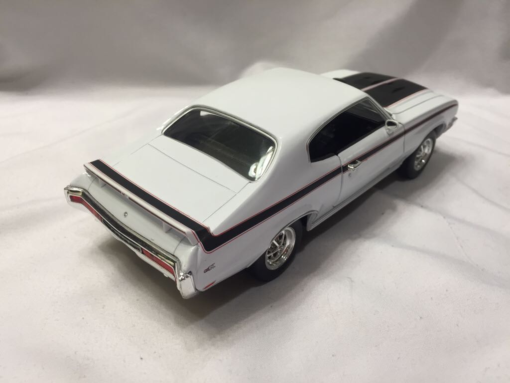 Buick  toy car collectible - Main Image 2