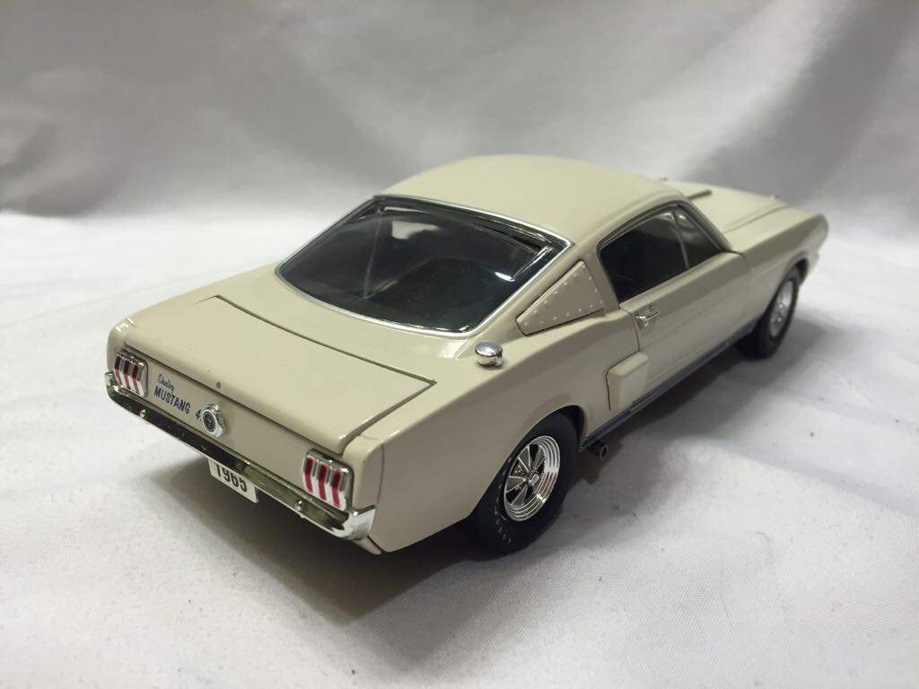 Shelby  toy car collectible - Main Image 2