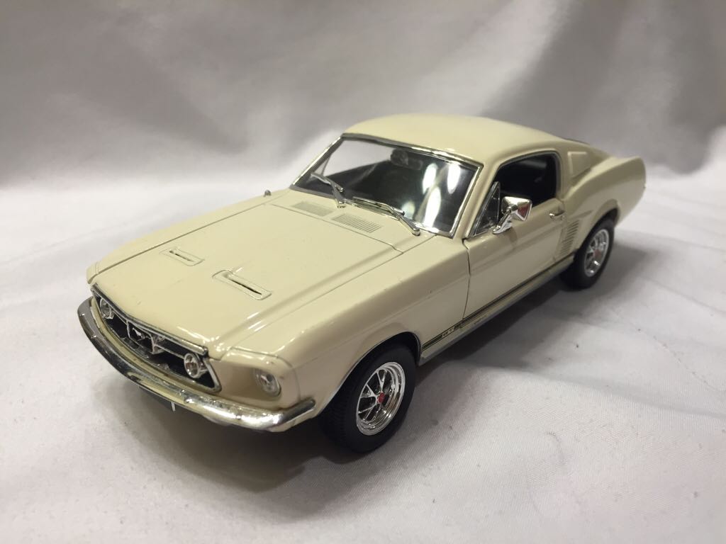 Dodge Charger RT Azul