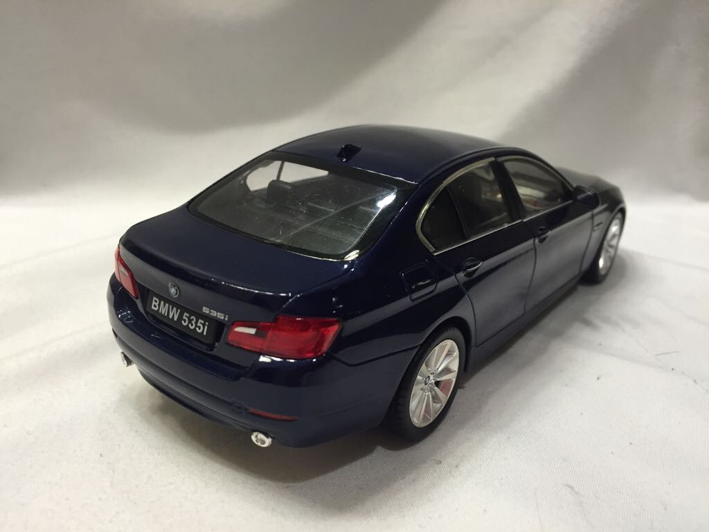 BMW  toy car collectible - Main Image 2